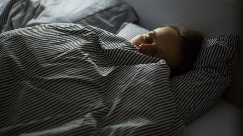 Are firm or soft pillows better for stomach sleepers?
